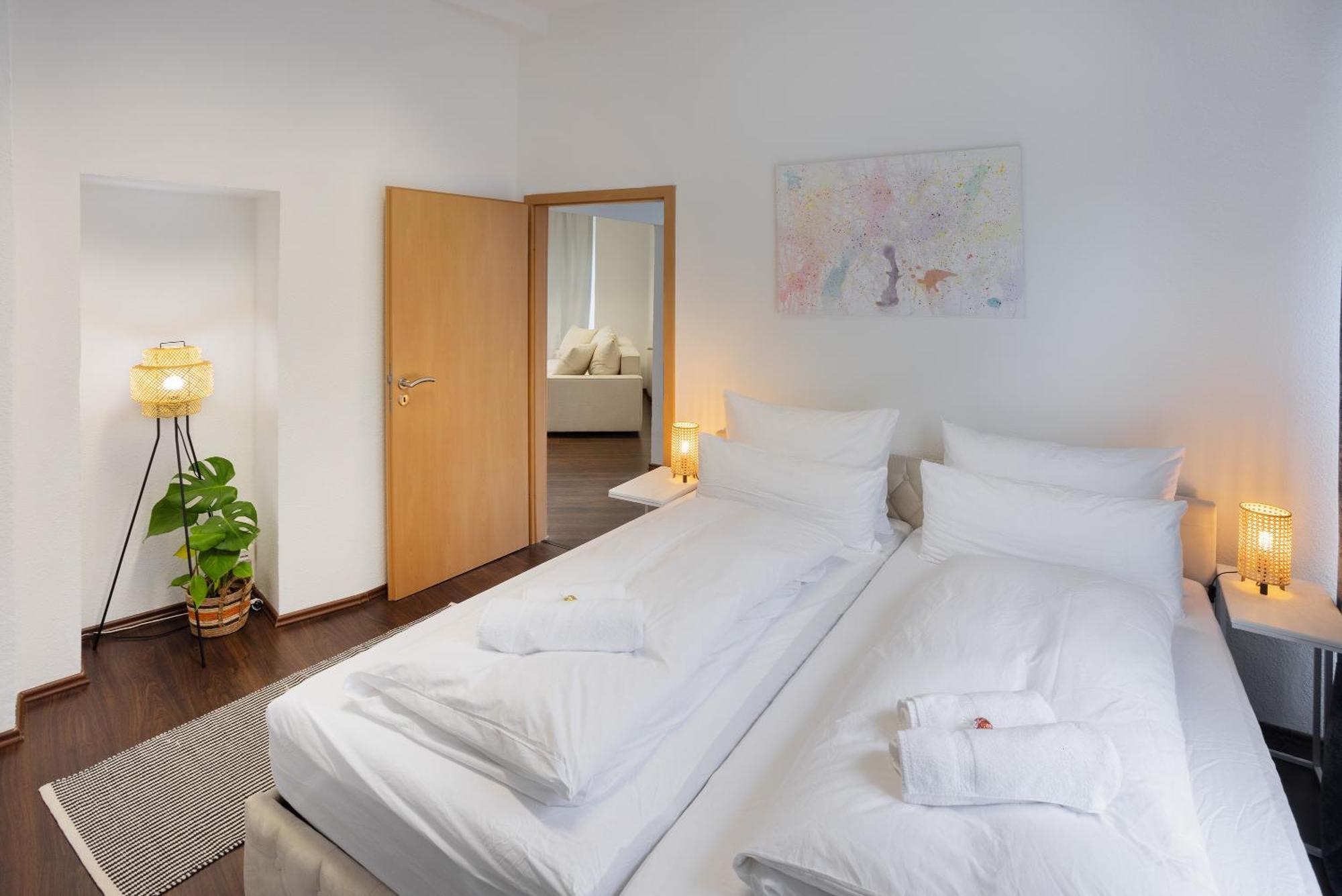 Ruhrapartments #Naehe A40 #Zentral #Fastwifi #Perfekt Fuer Familien Und Geschaeftsreisen Bochum Ngoại thất bức ảnh